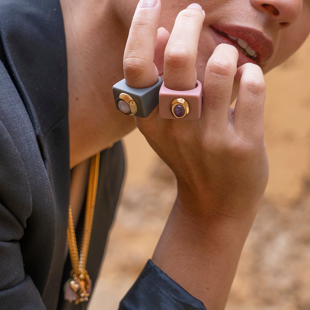 Anillo color rosa viejo con amatista - La Petite Sophie