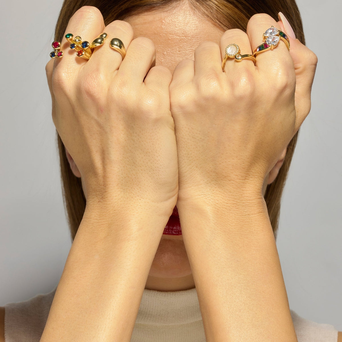 Anillo con Lacado Negro acabado oro 18k - Yter - La Petite Sophie