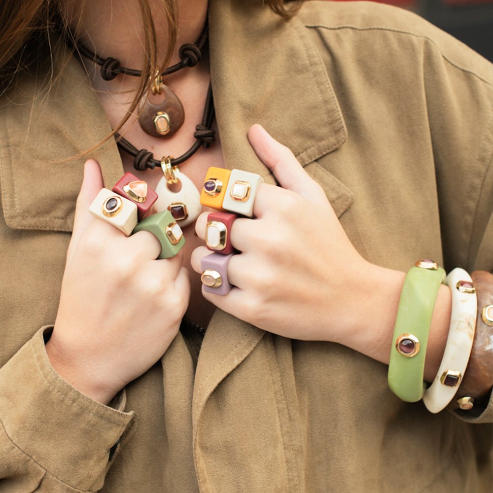 Anillo mujer color lavanda con selenita - La Petite Sophie
