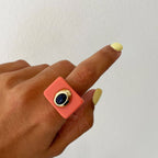Anillo mujer rosa chicle con piedra natural sodalita - La Petite Sophie