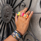 Anillo para mujer fucsia fluor con piedra natural aventurina - La Petite Sophie