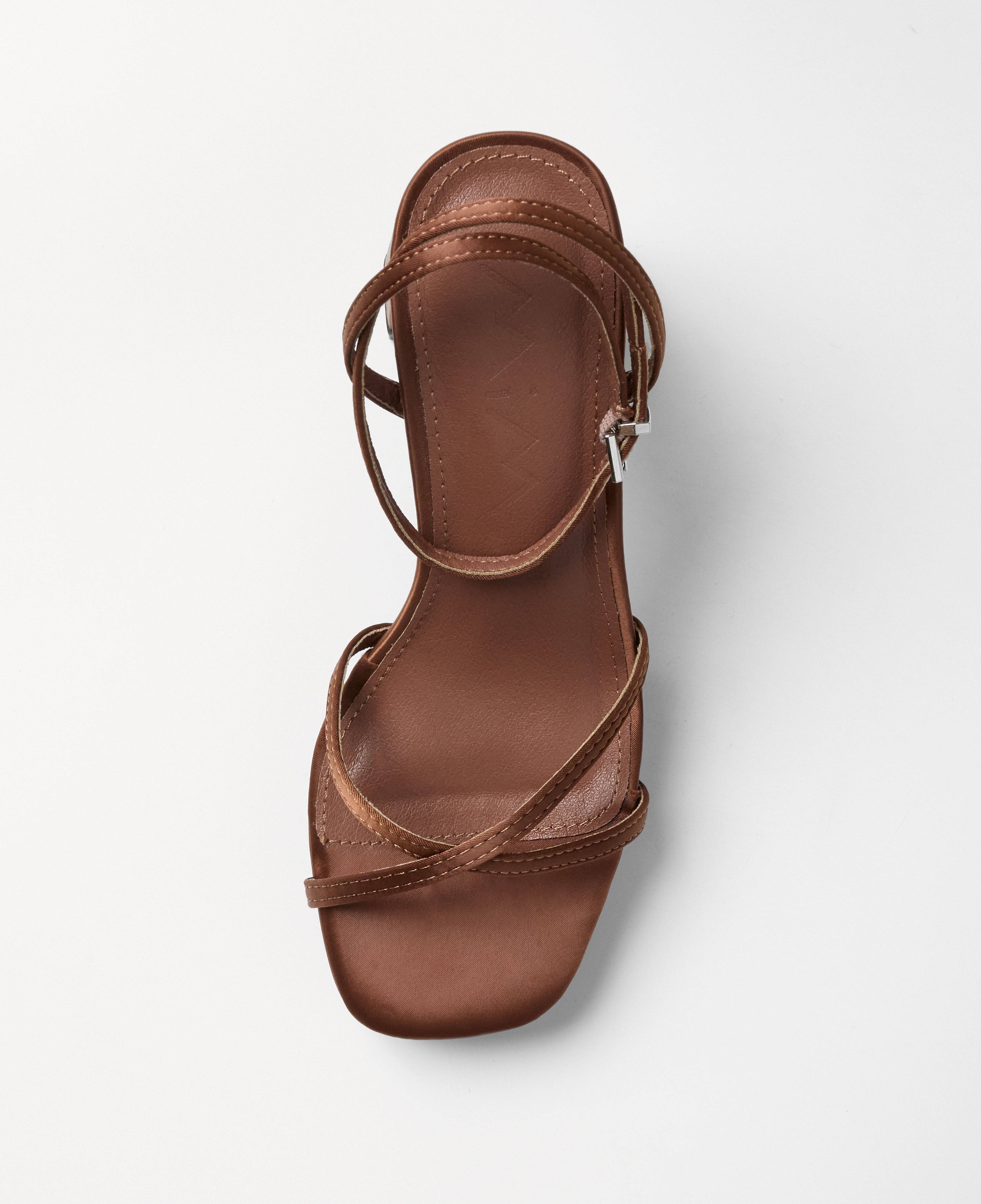 GRETA BRONCE