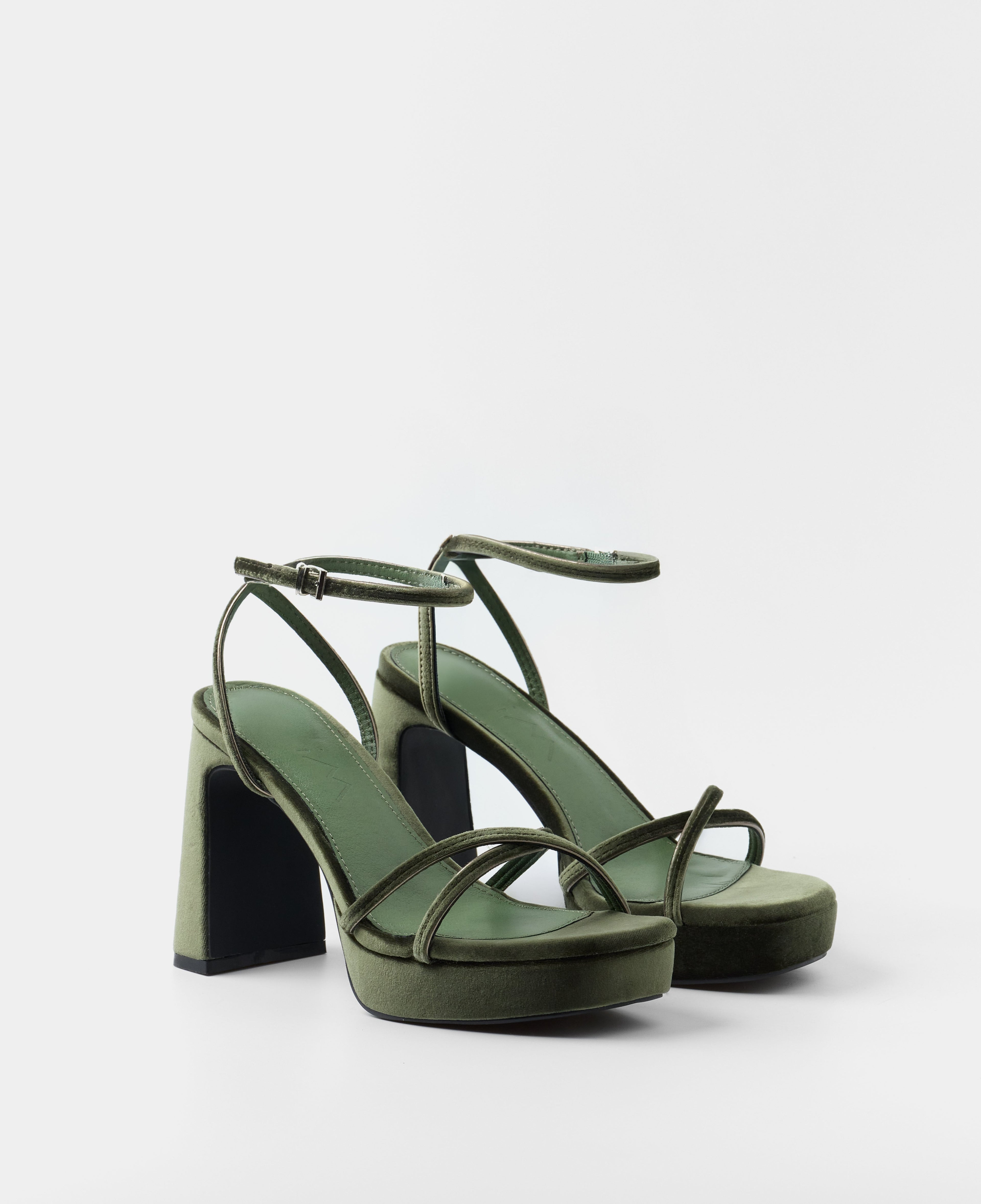 GRETA VERDE VELVET