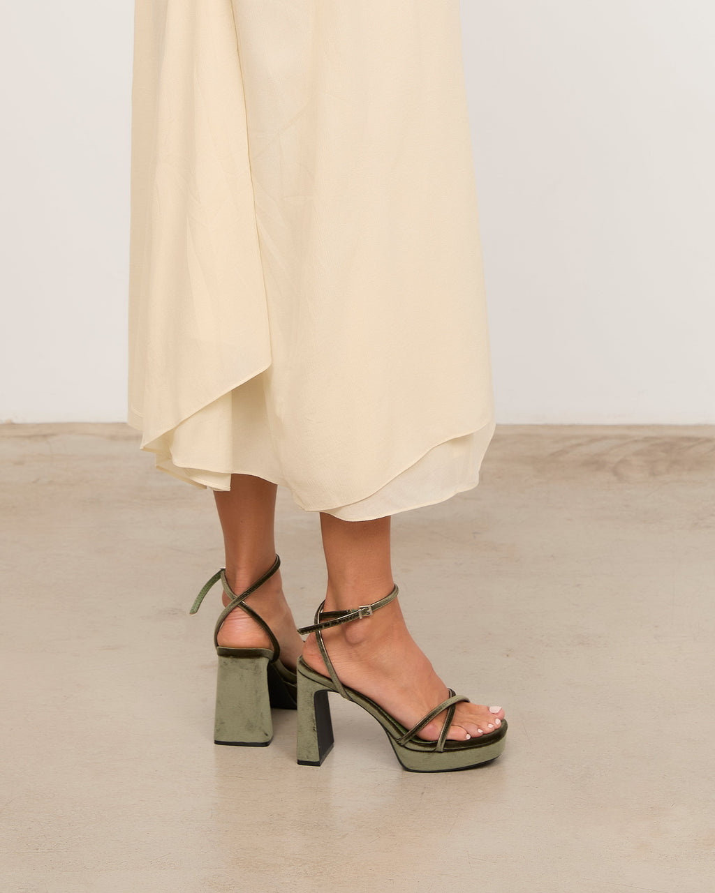 GRETA VERDE VELVET
